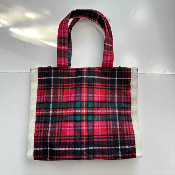 NWT Victoria's Secret Holiday Christmas Plaid Fleece-Trim Tote Bag - Picture 5 of 14